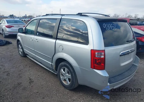 2010 Dodge Grand Caravan Sxt z USA, uszkodzony, nr VIN 2D4RN5D16AR127001